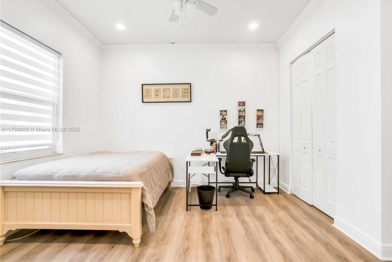 Small Image of 3816 WEST HIBISCUS ST #3816, Weston Number 37