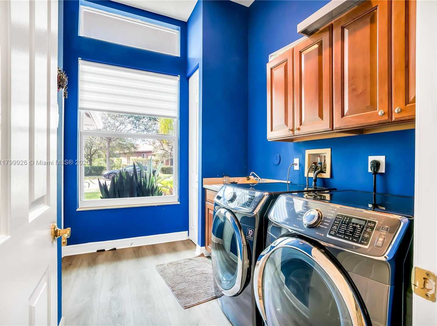 Small Image of 3816 WEST HIBISCUS ST #3816, Weston Number 45