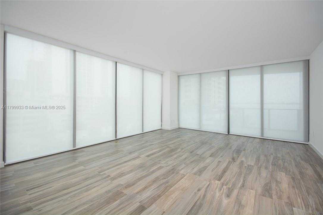 Small Image of 460 NORTH EAST 28 ST #501, Miami Number 5