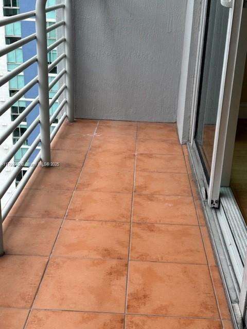 Small Image of 325 SOUTH BISCAYNE BLVD #4320, Miami Number 6