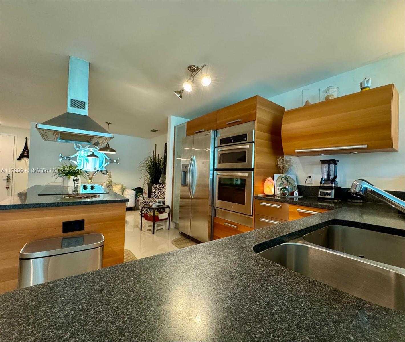 Small Image of 2950 NORTH EAST 188TH ST #149, Aventura Number 3