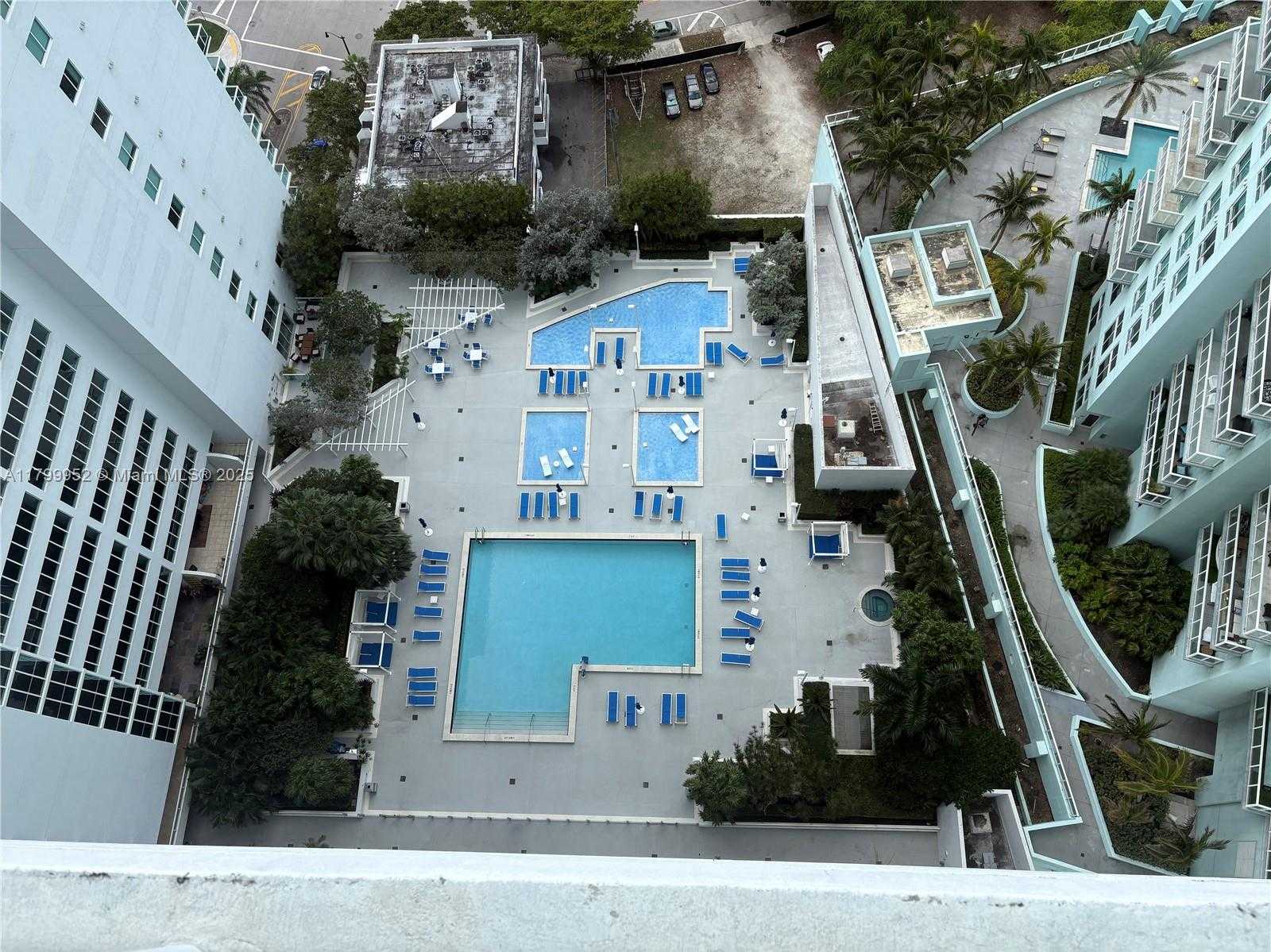 Small Image of 1800 NORTH BAYSHORE DR #3508, Miami Number 3