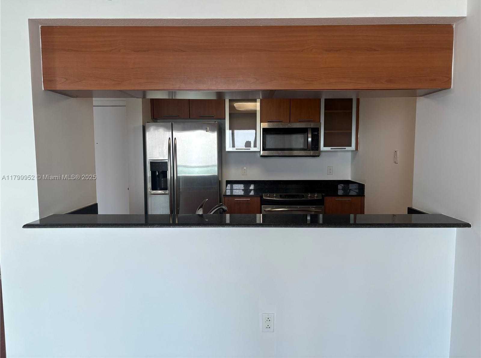 Small Image of 1800 NORTH BAYSHORE DR #3508, Miami Number 5