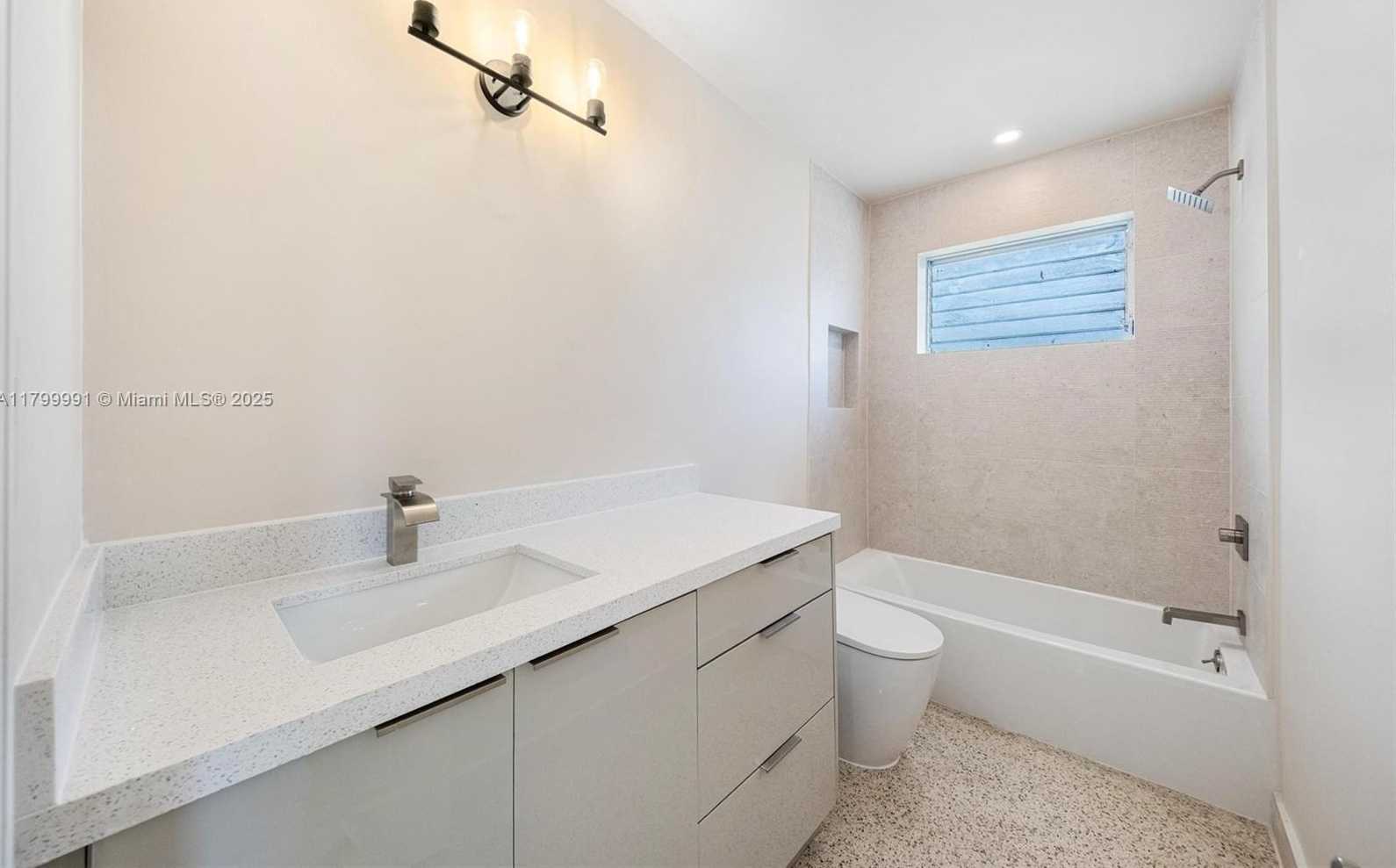 Small Image of 6310 SOUTH WEST 92ND AVE, Miami Number 22
