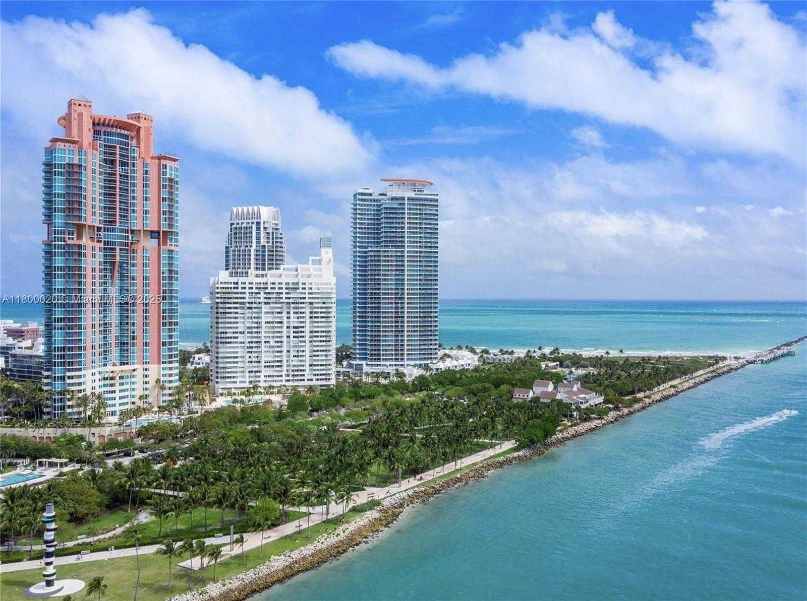 Small Image of 400 SOUTH POINTE DR #605, Miami Beach Number 10