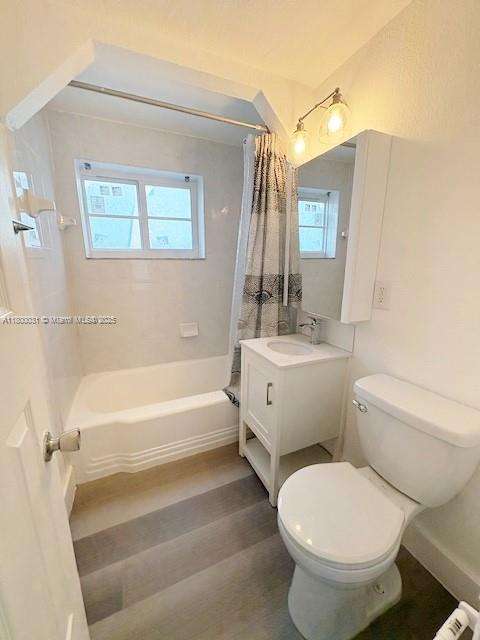 Small Image of 7445 HARDING AVE #109, Miami Beach Number 16