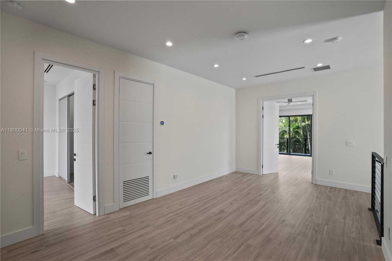 Small Image of 739 NORTH EAST 17TH WAY, Fort Lauderdale Number 28