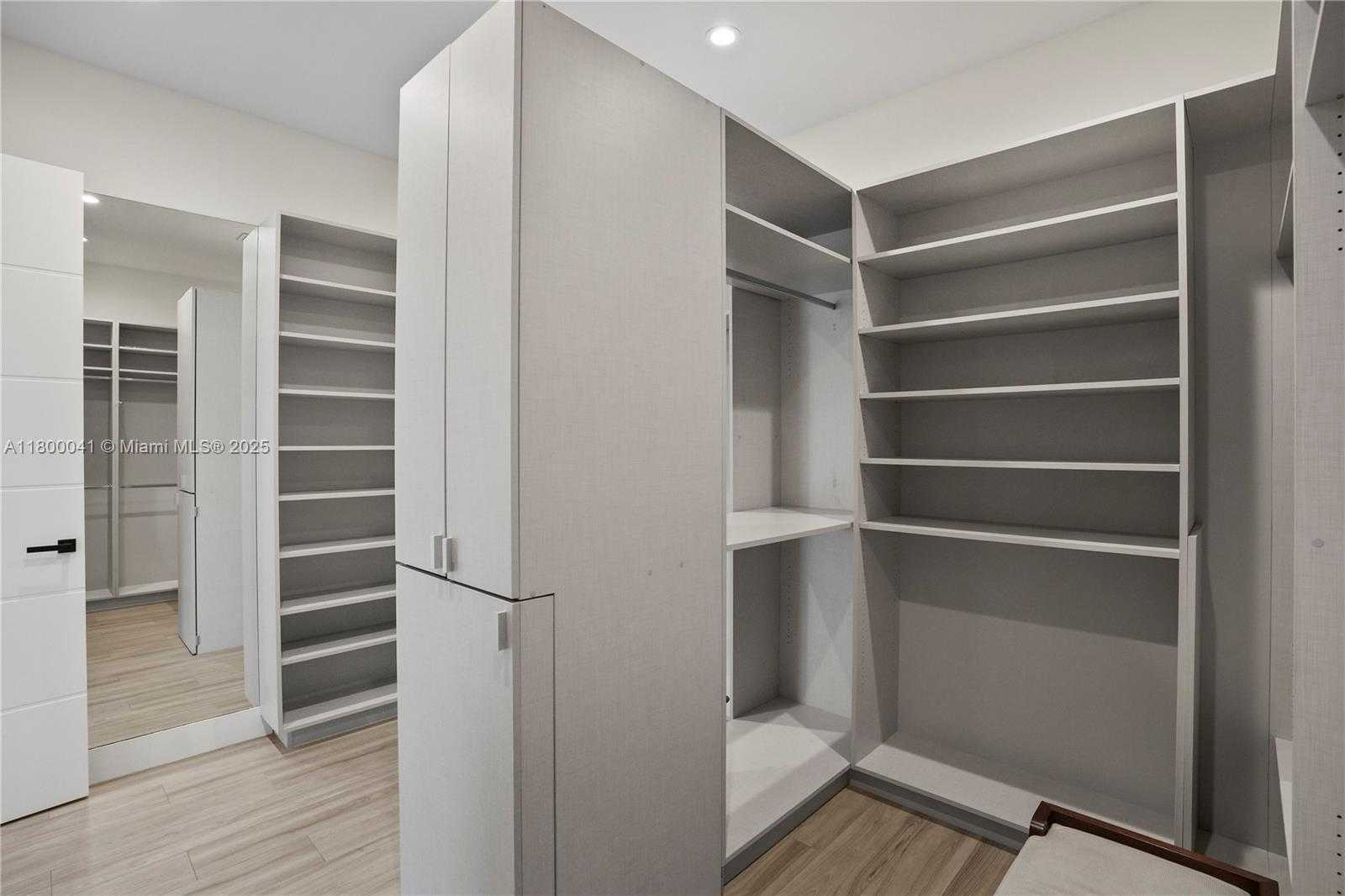 Small Image of 739 NORTH EAST 17TH WAY, Fort Lauderdale Number 37
