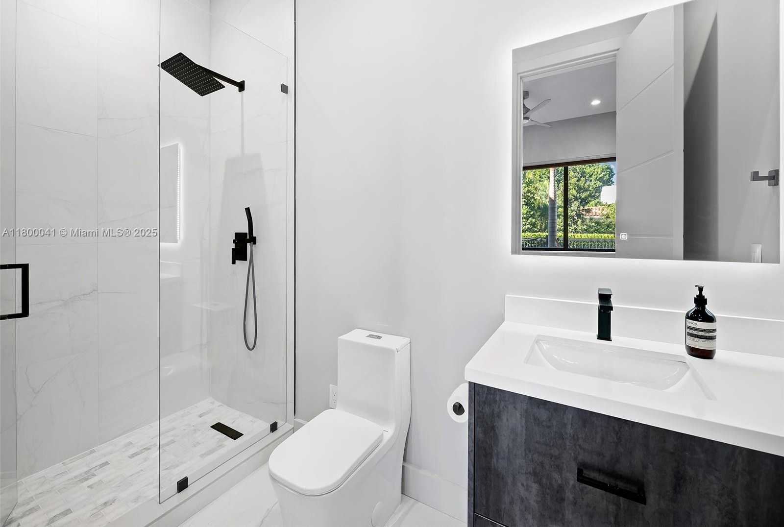 Small Image of 739 NORTH EAST 17TH WAY, Fort Lauderdale Number 8