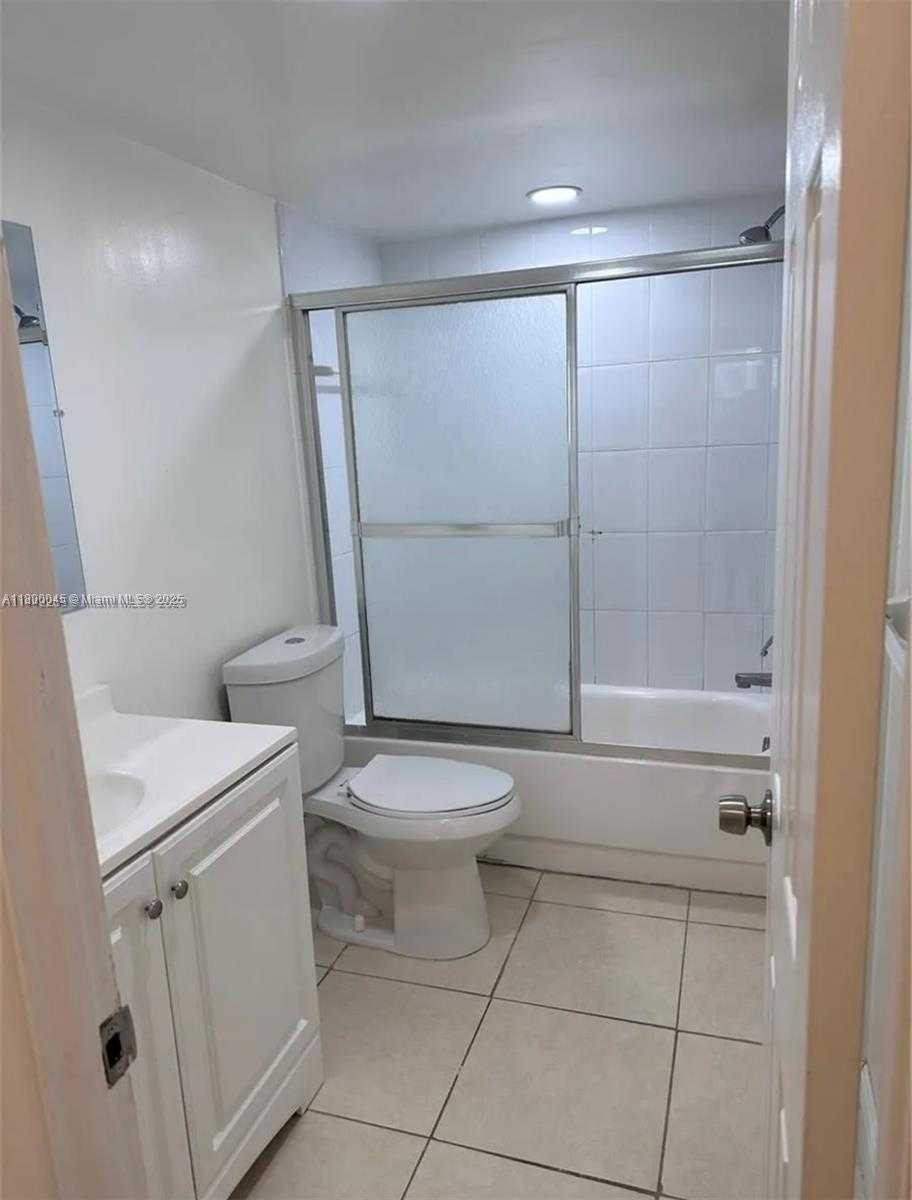Small Image of 8101 SOUTH WEST 72ND AVE #401W, Miami Number 10