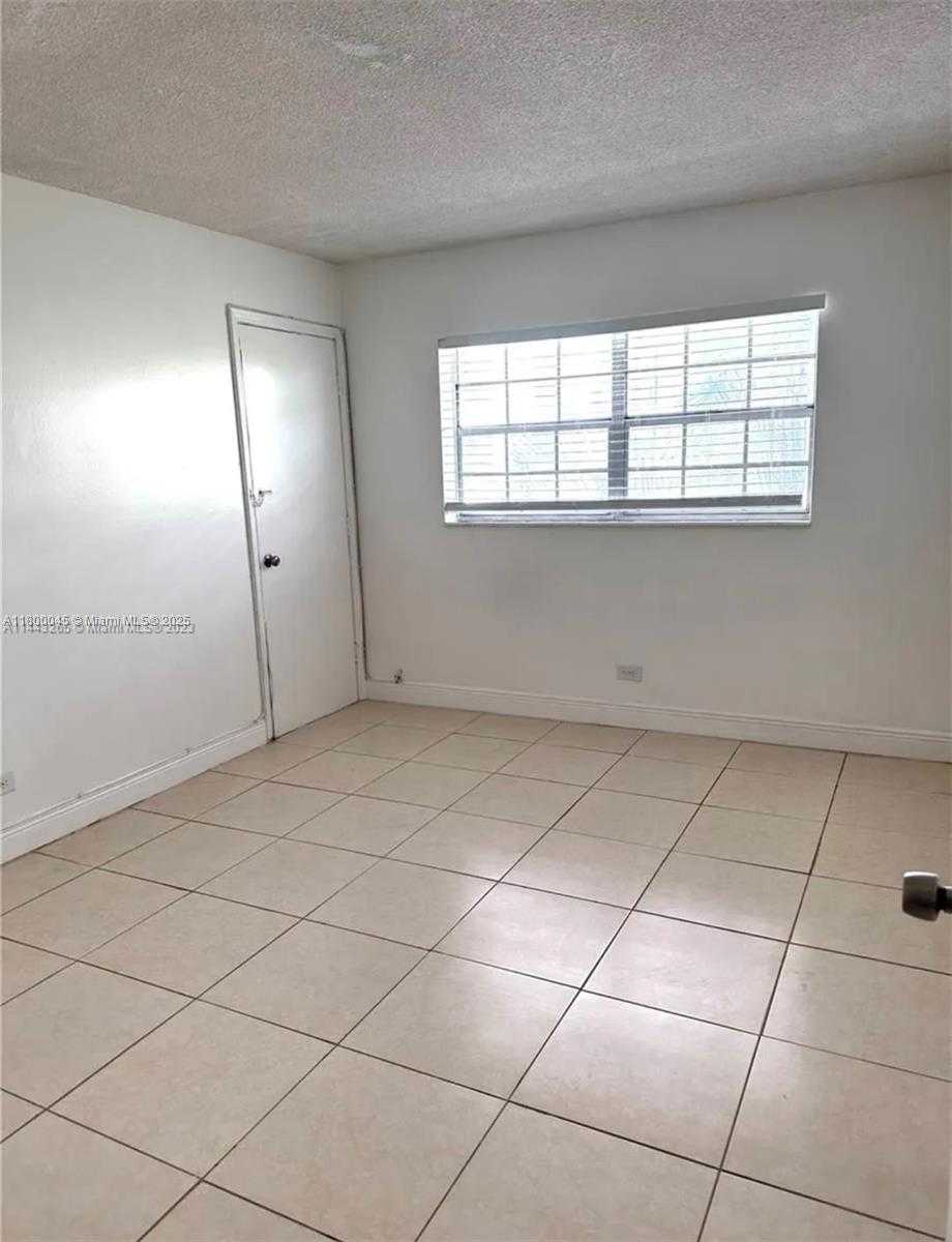 Small Image of 8101 SOUTH WEST 72ND AVE #401W, Miami Number 15