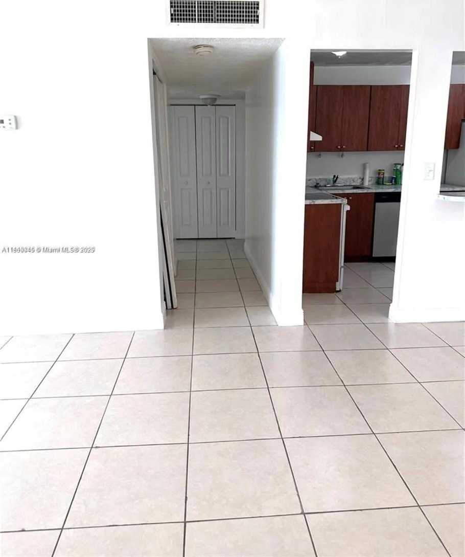 Small Image of 8101 SOUTH WEST 72ND AVE #401W, Miami Number 4