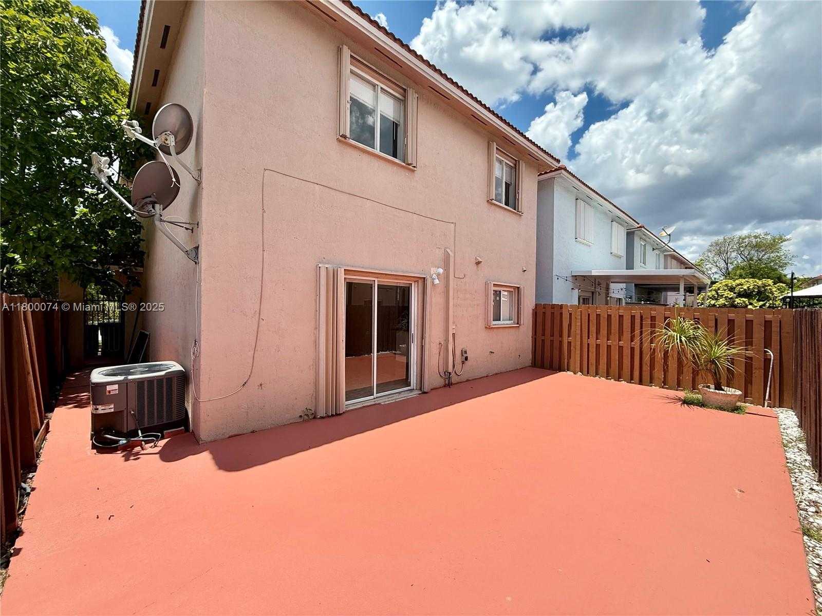 Small Image of 6035 SOUTH WEST 162ND PATH #6035, Miami Number 15