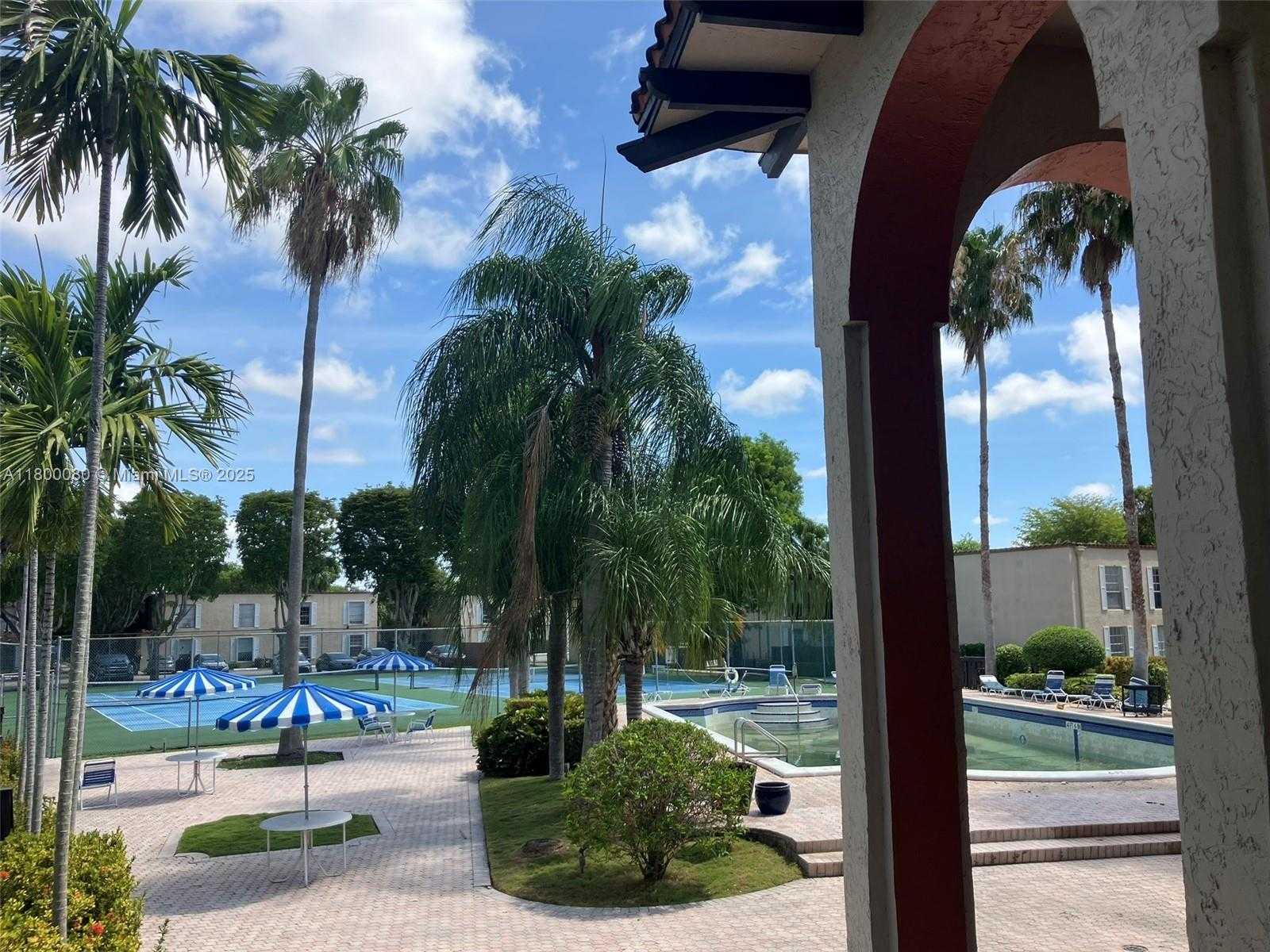 Small Image of 10802 NORTH KENDALL DR #P2, Miami Number 12
