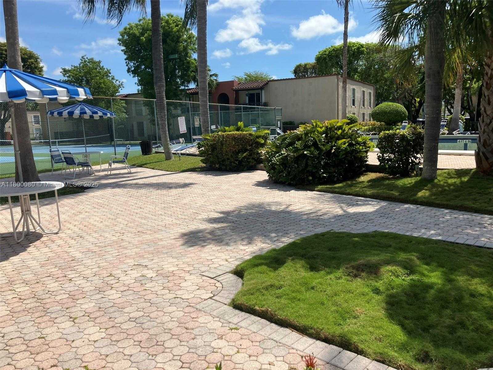 Small Image of 10802 NORTH KENDALL DR #P2, Miami Number 8