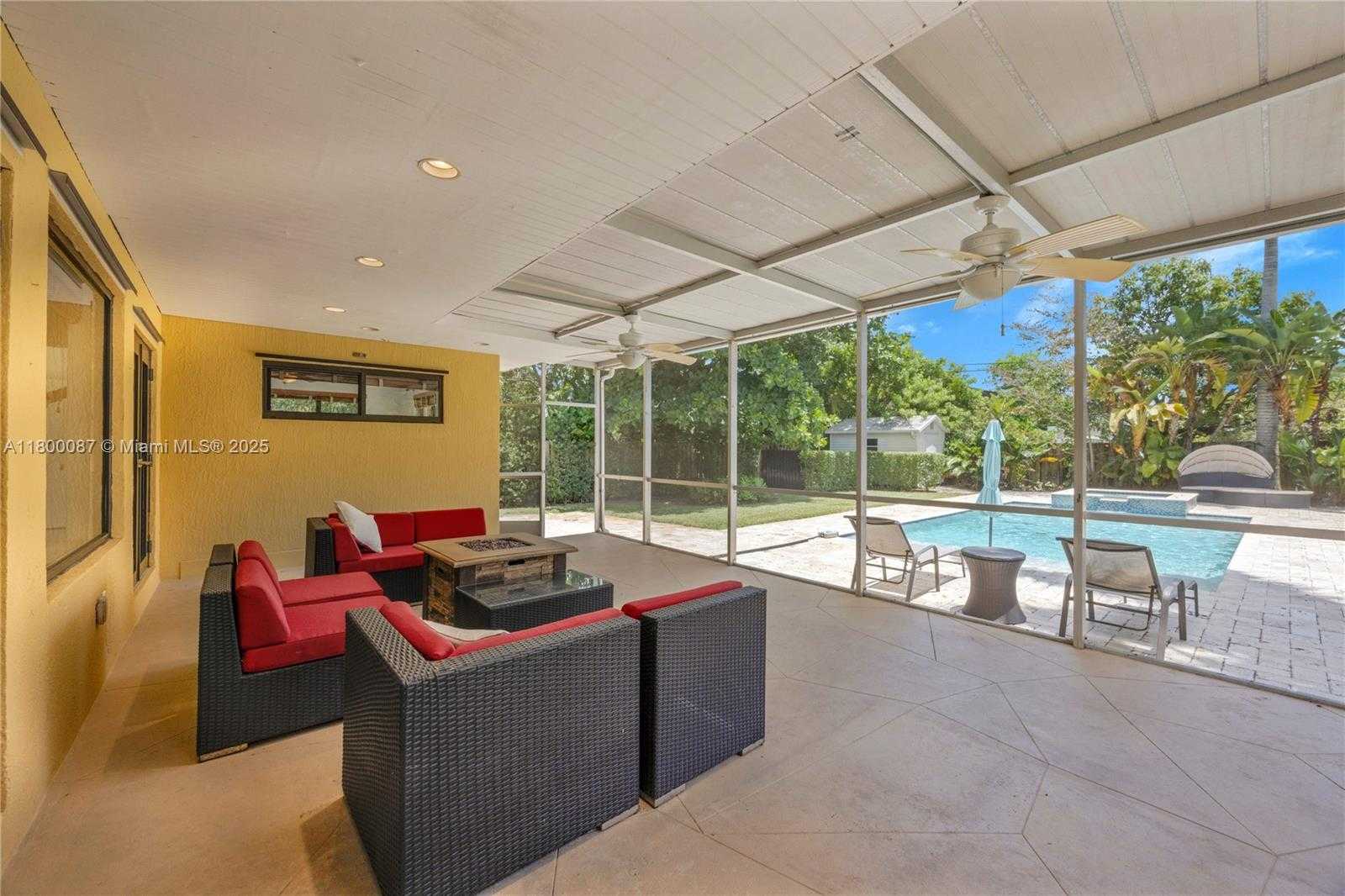 Small Image of 6611 SOUTH WEST 63RD AVE, South Miami Number 14