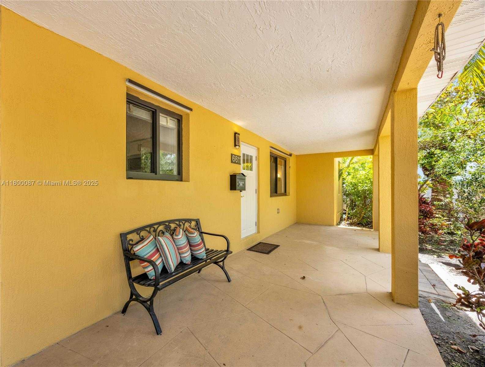 Small Image of 6611 SOUTH WEST 63RD AVE, South Miami Number 16