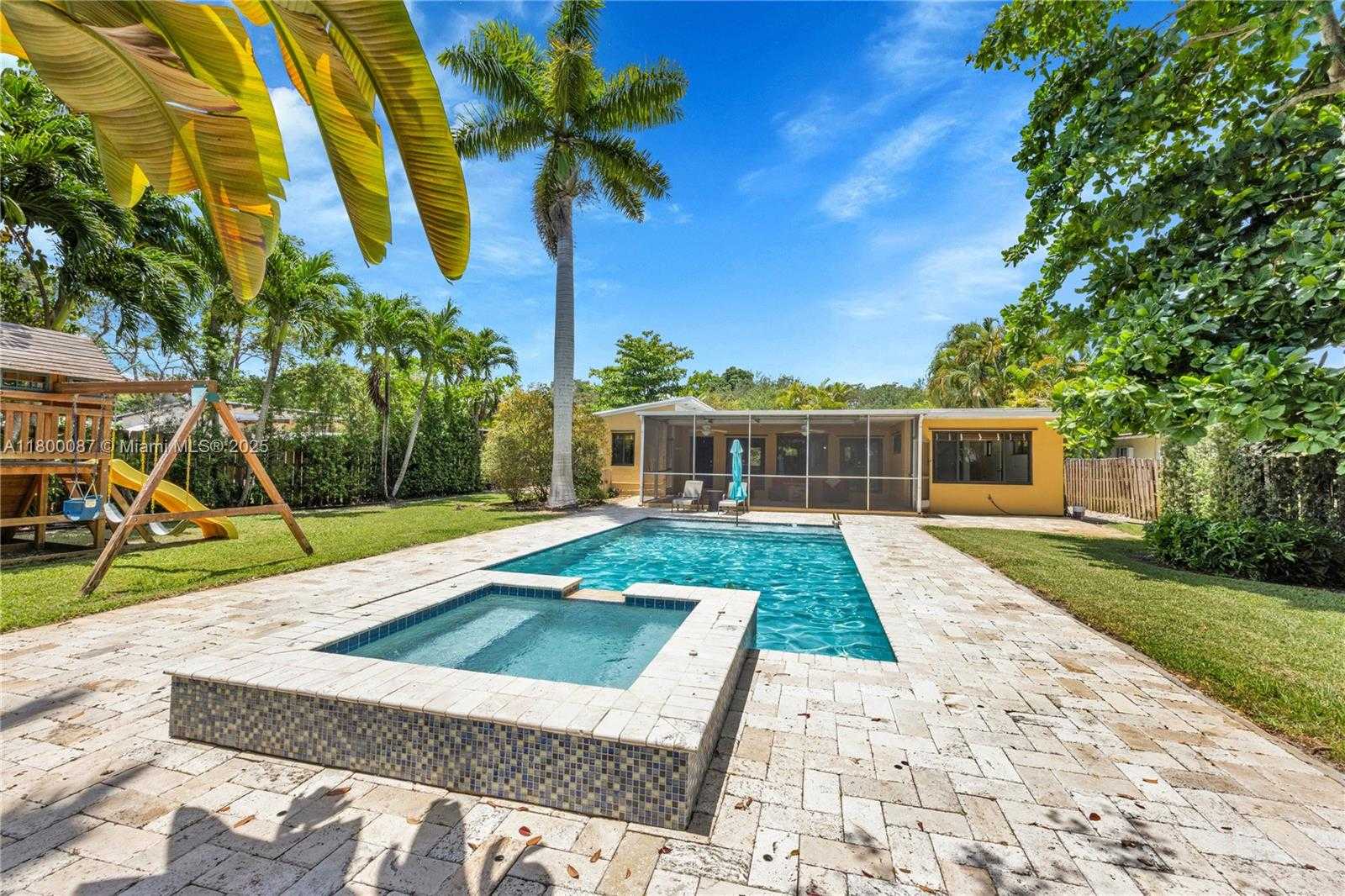 Small Image of 6611 SOUTH WEST 63RD AVE, South Miami Number 20