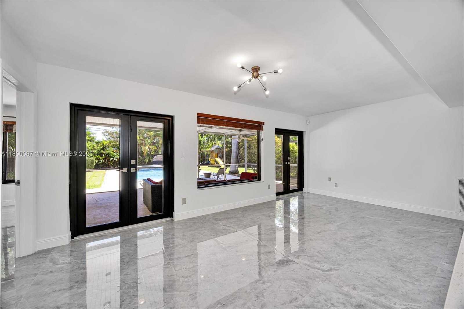 Small Image of 6611 SOUTH WEST 63RD AVE, South Miami Number 6