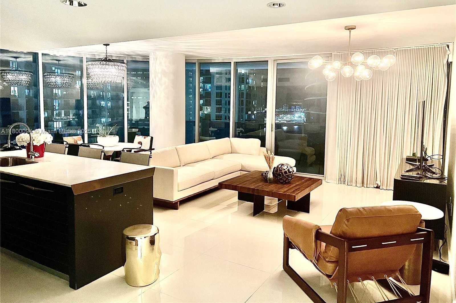 Small Image of 200 BISCAYNE BLVD WAY #3201, Miami Number 10