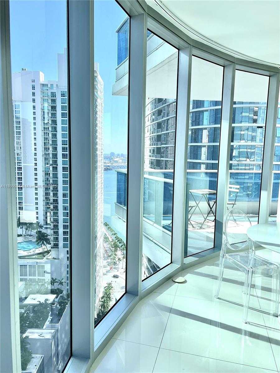Small Image of 200 BISCAYNE BLVD WAY #3201, Miami Number 3