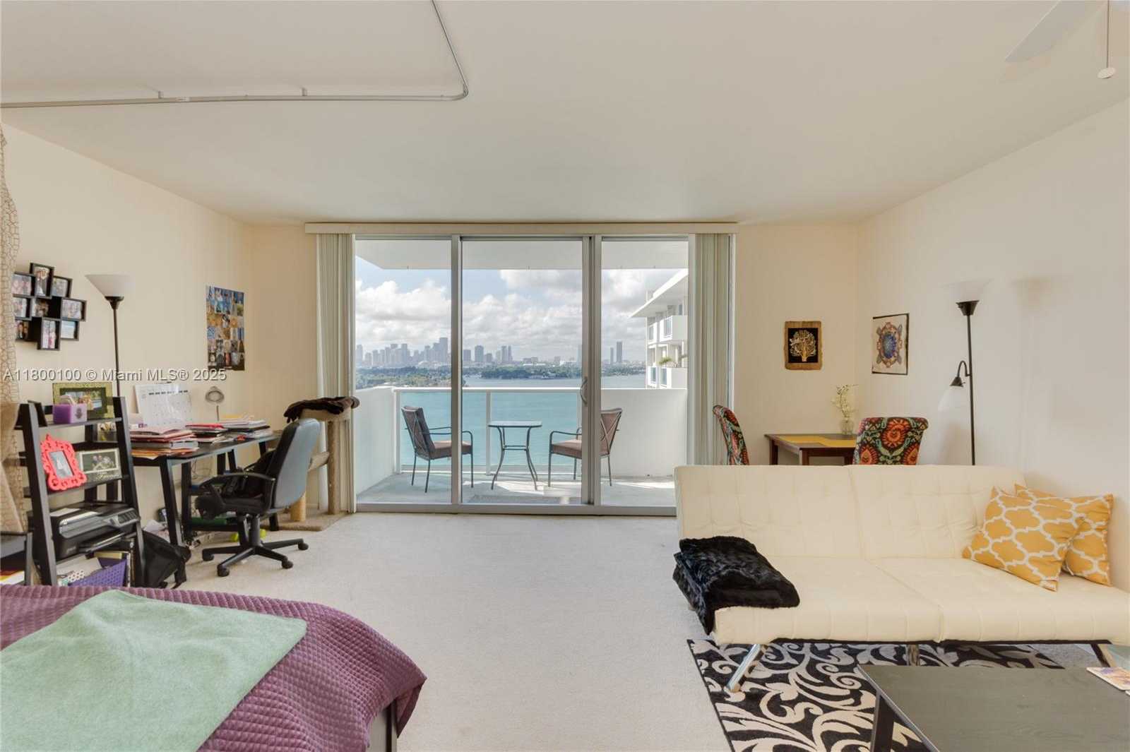 Small Image of 1200 WEST AVE #1502, Miami Beach Number 10