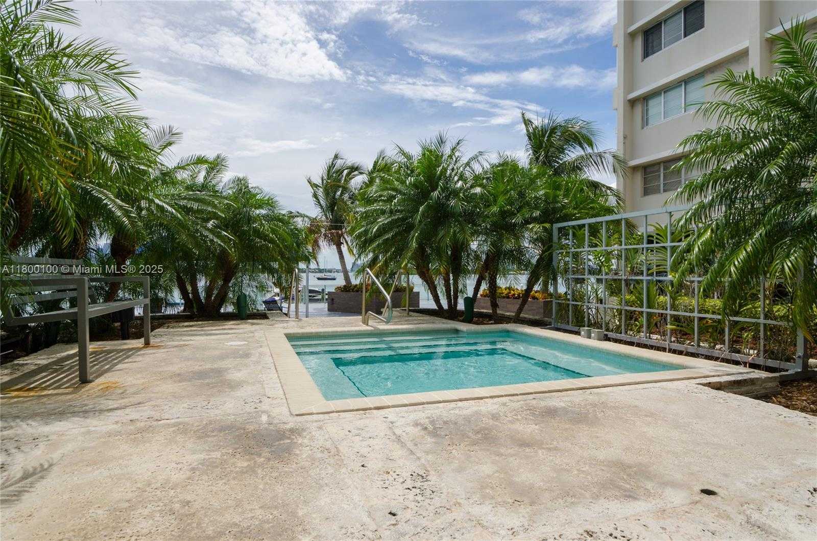 Small Image of 1200 WEST AVE #1502, Miami Beach Number 13