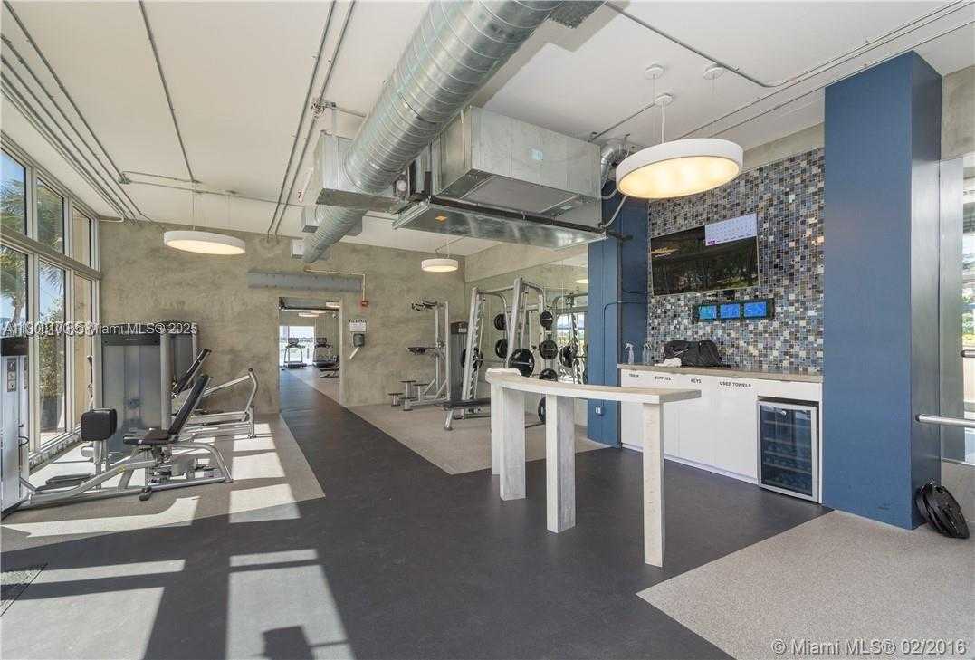 Small Image of 1200 WEST AVE #1502, Miami Beach Number 17