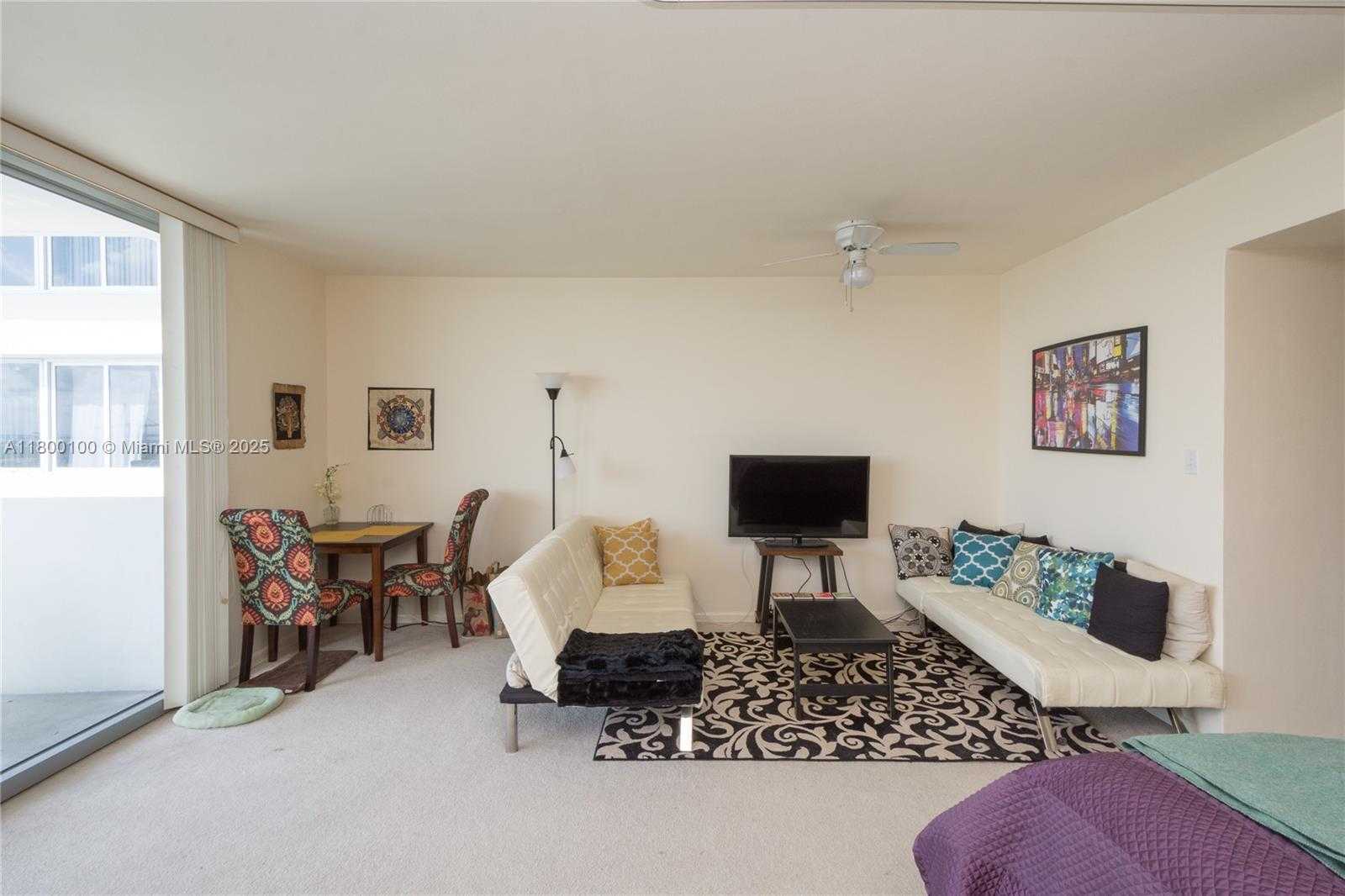 Small Image of 1200 WEST AVE #1502, Miami Beach Number 9