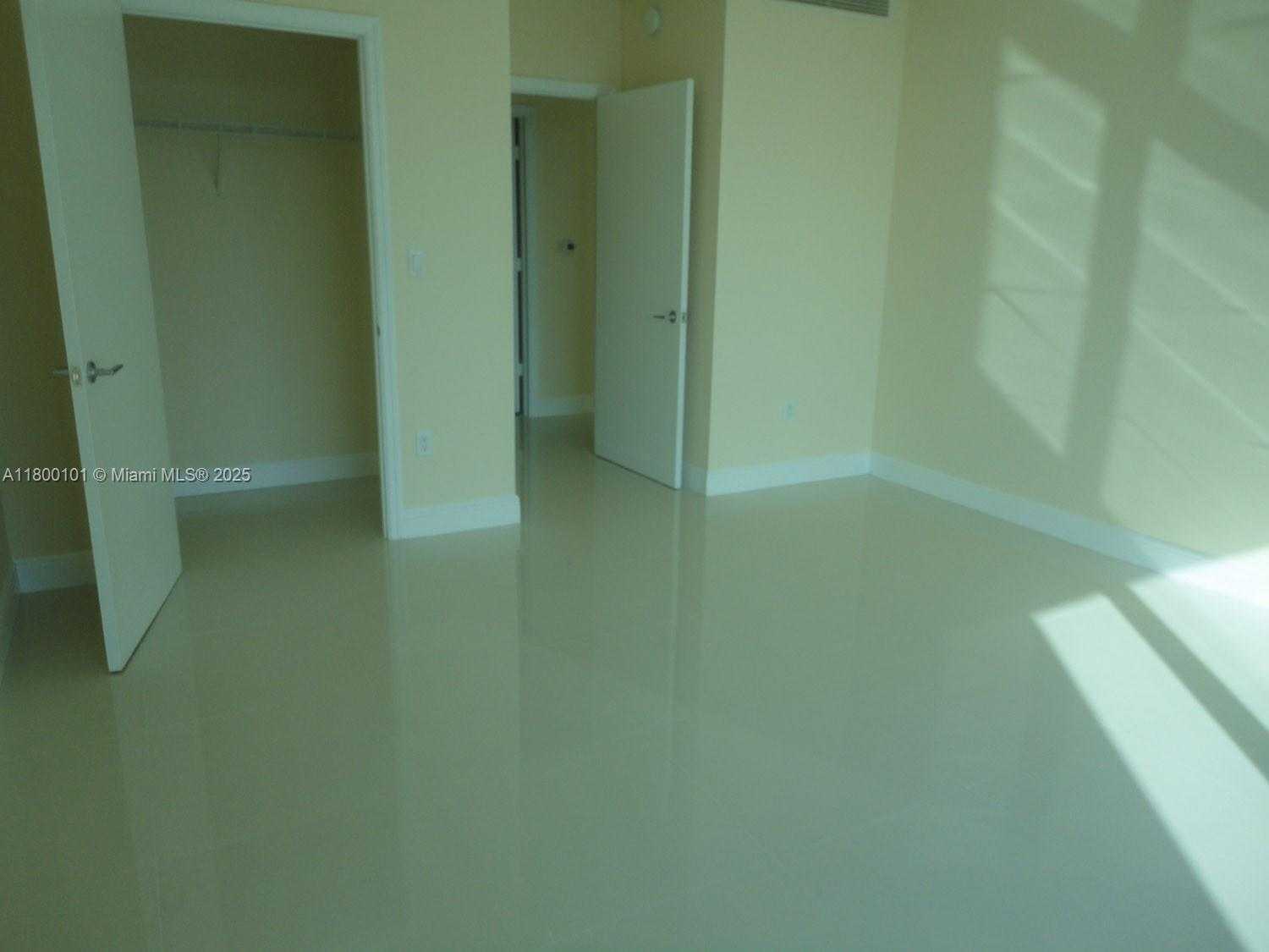 Small Image of 55 SOUTH EAST 6TH ST #2806, Miami Number 2