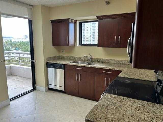 Small Image of 3300 NORTH EAST 191ST ST #606, Aventura Number 11