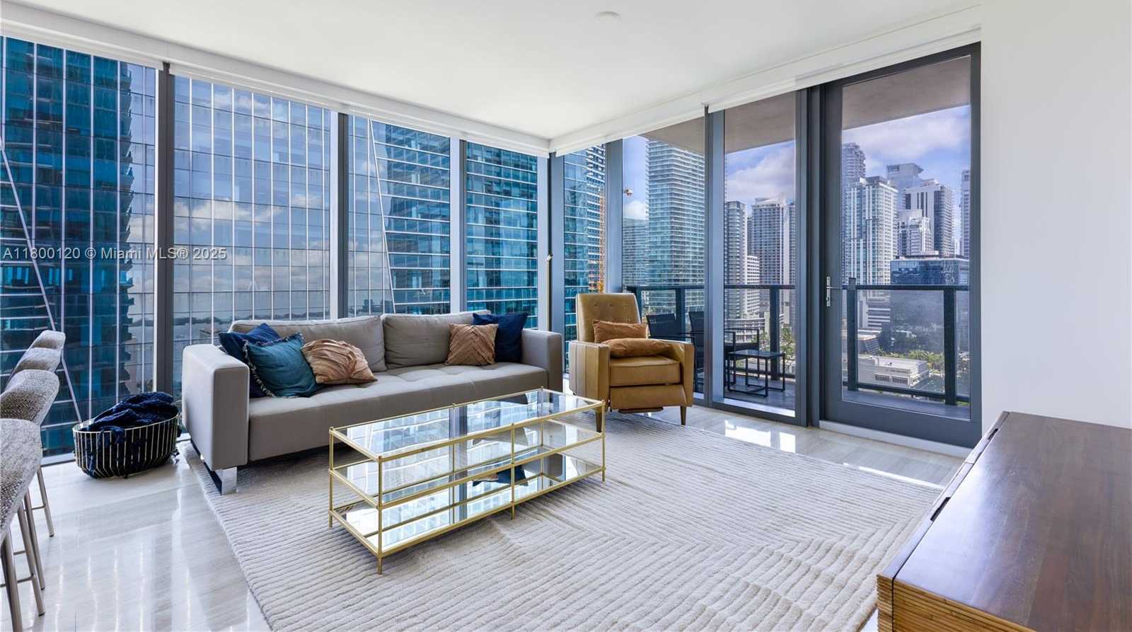 Small Image of 1451 BRICKELL AVE #1906, Miami Number 4
