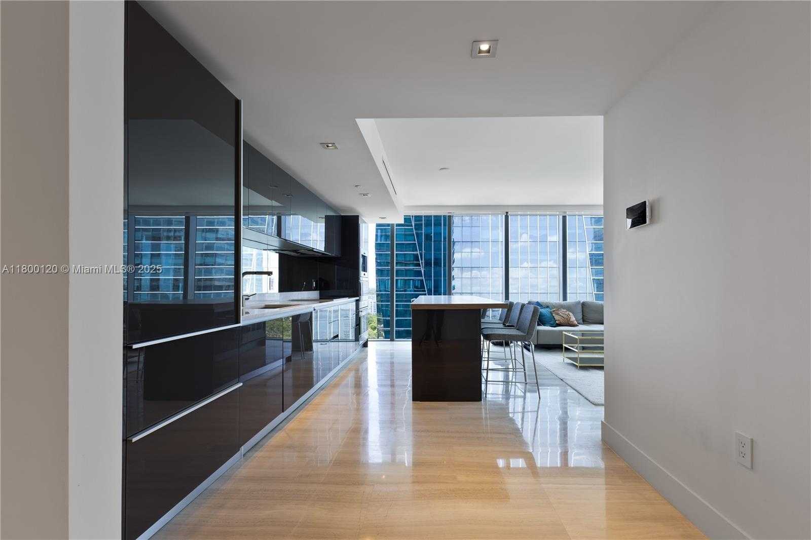 Small Image of 1451 BRICKELL AVE #1906, Miami Number 8