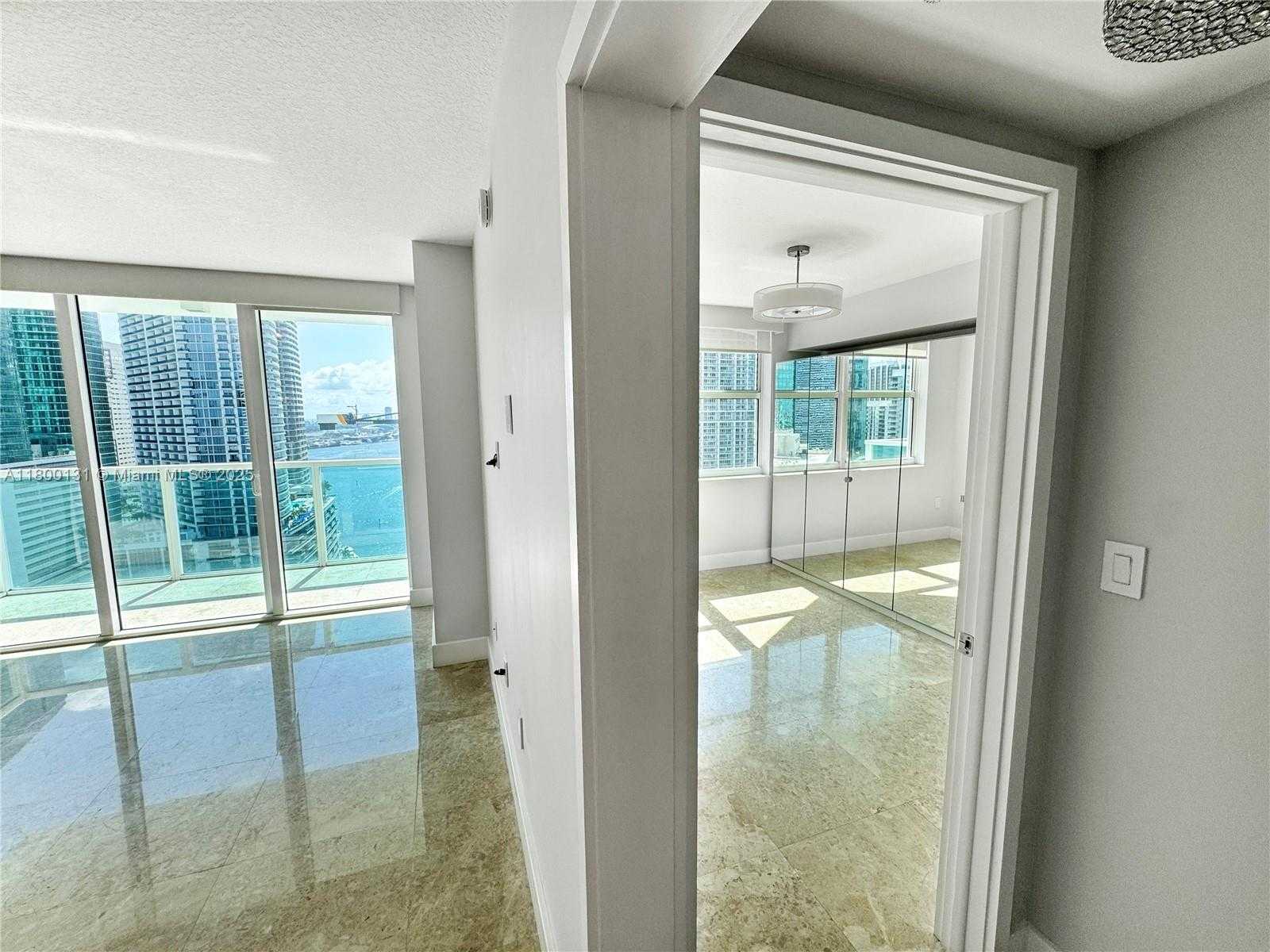 Small Image of 31 SOUTH EAST 5TH ST #3204, Miami Number 11