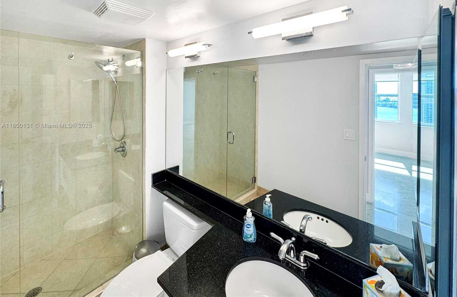 Small Image of 31 SOUTH EAST 5TH ST #3204, Miami Number 19