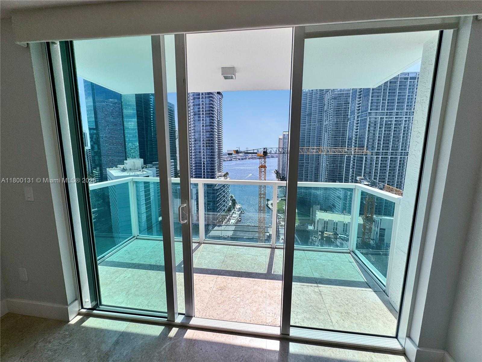 Small Image of 31 SOUTH EAST 5TH ST #3204, Miami Number 3