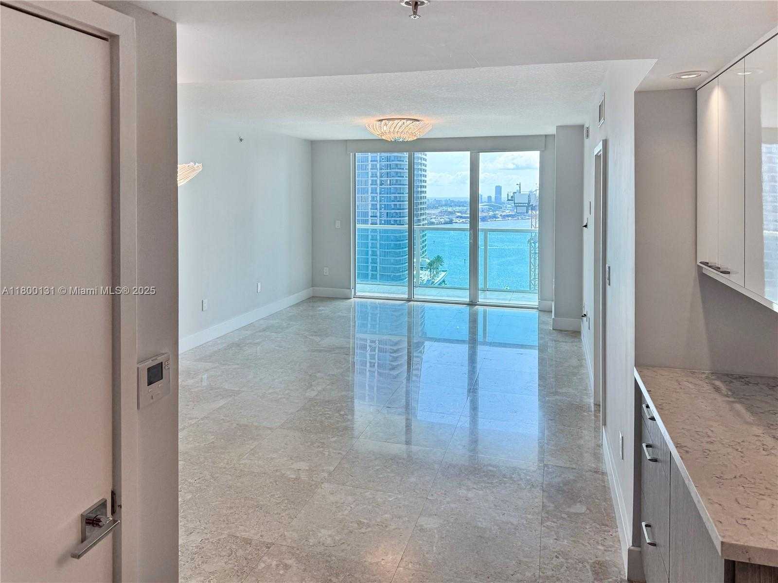 Small Image of 31 SOUTH EAST 5TH ST #3204, Miami Number 8