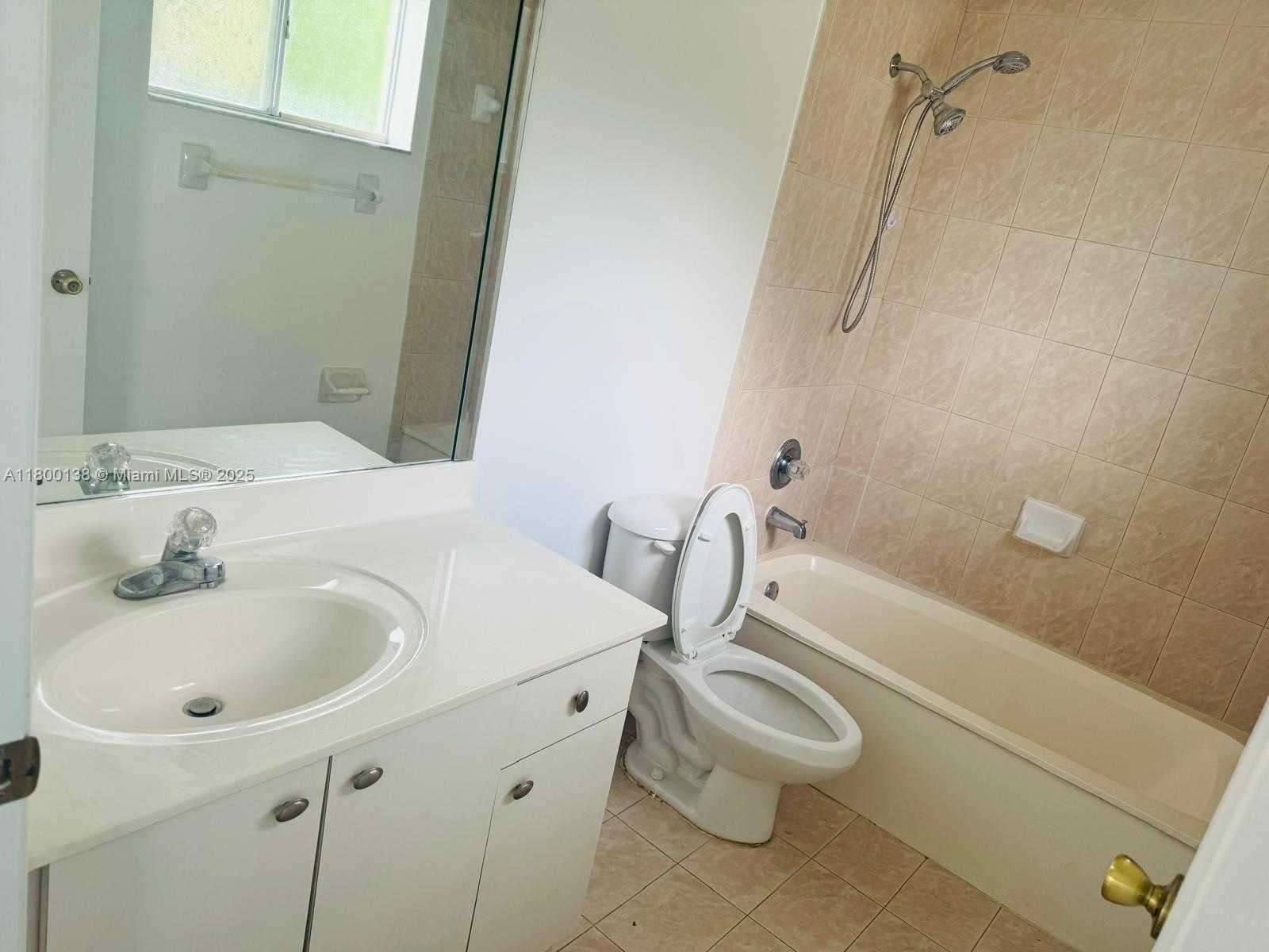 Small Image of 12601 SOUTH WEST 223RD ST #-, Miami Number 8