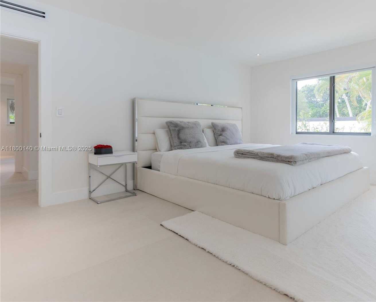Small Image of 7300 SOUTH WEST 77TH AVE, Miami Number 22