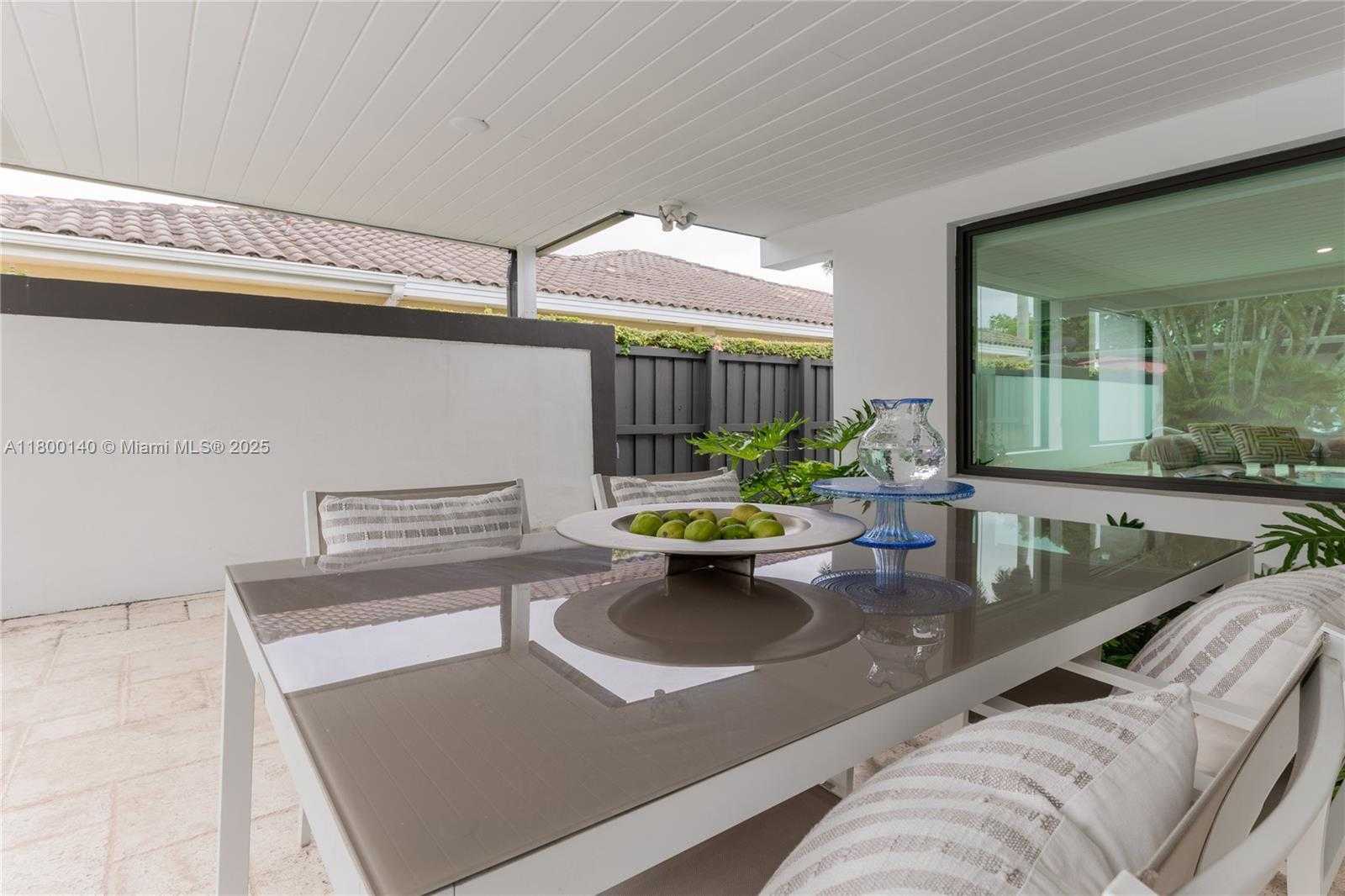 Small Image of 7300 SOUTH WEST 77TH AVE, Miami Number 49