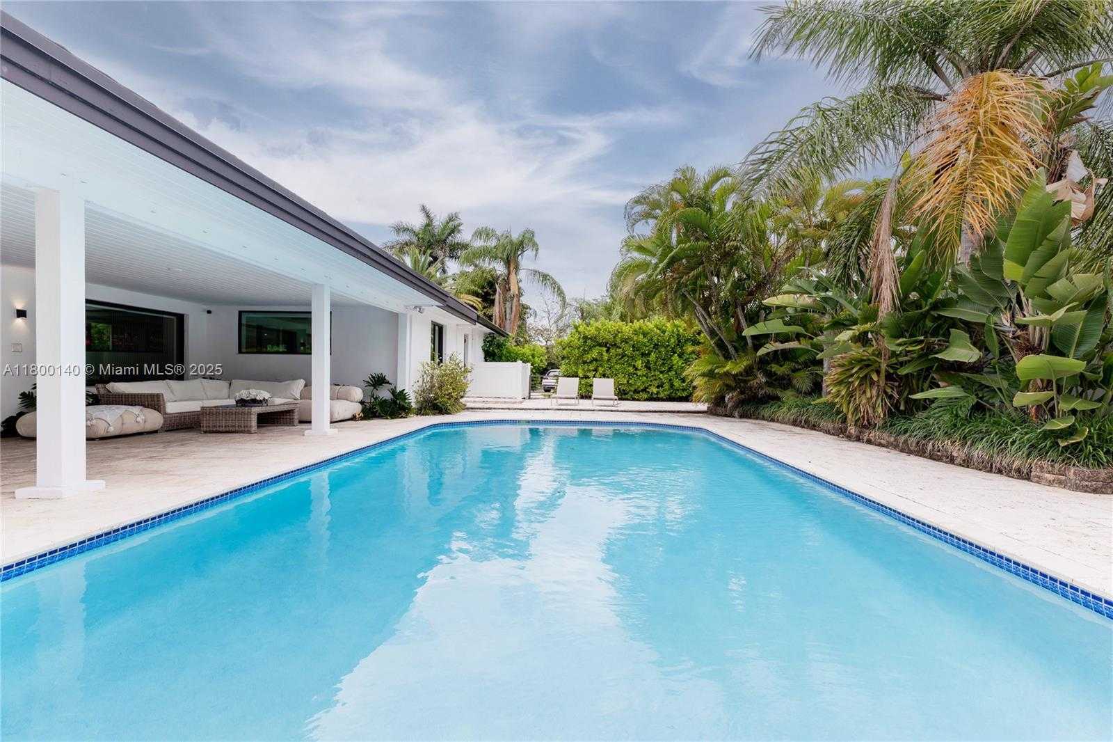 Small Image of 7300 SOUTH WEST 77TH AVE, Miami Number 53