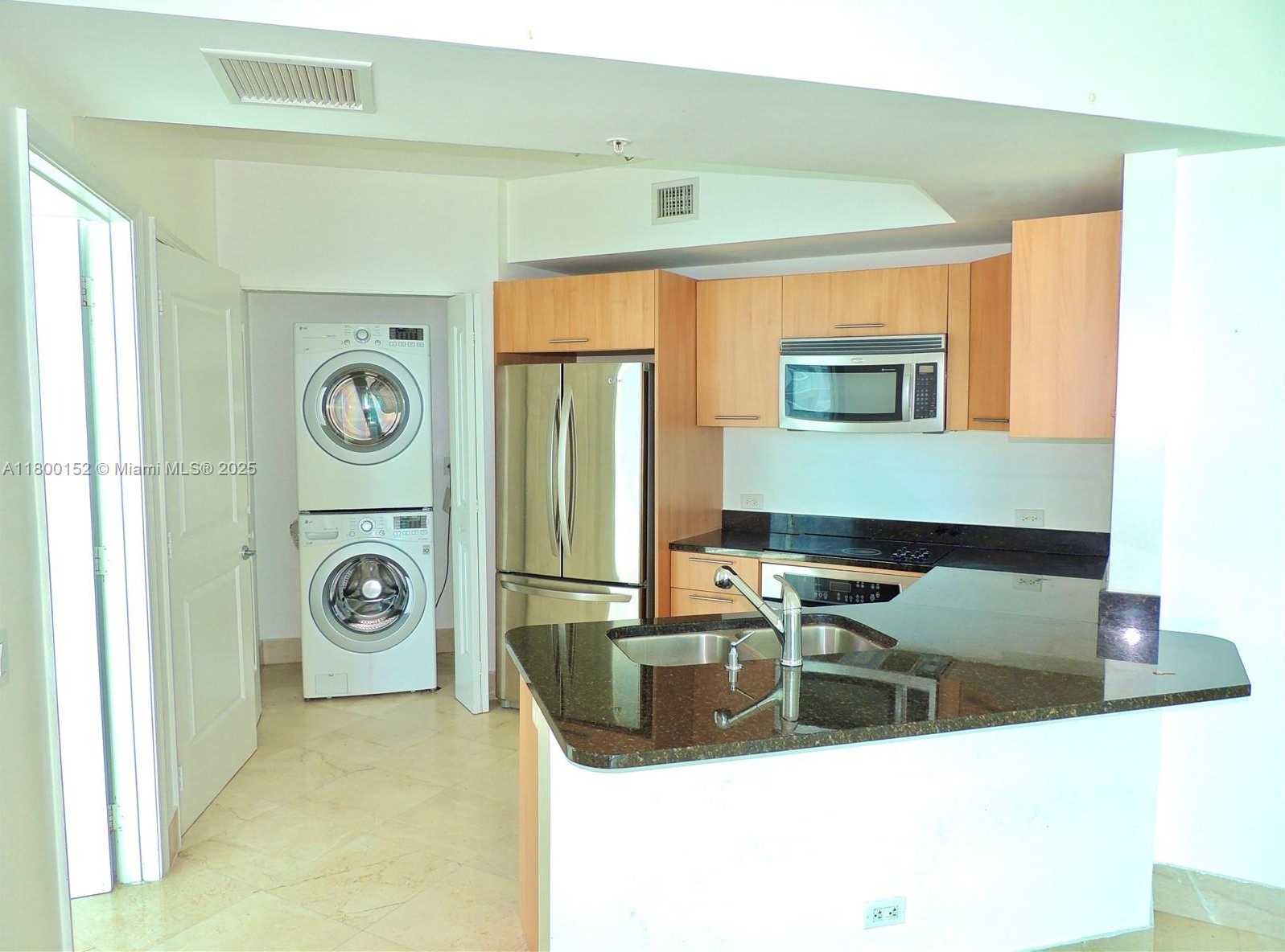 Small Image of 480 NORTH EAST 30TH ST #1105, Miami Number 5