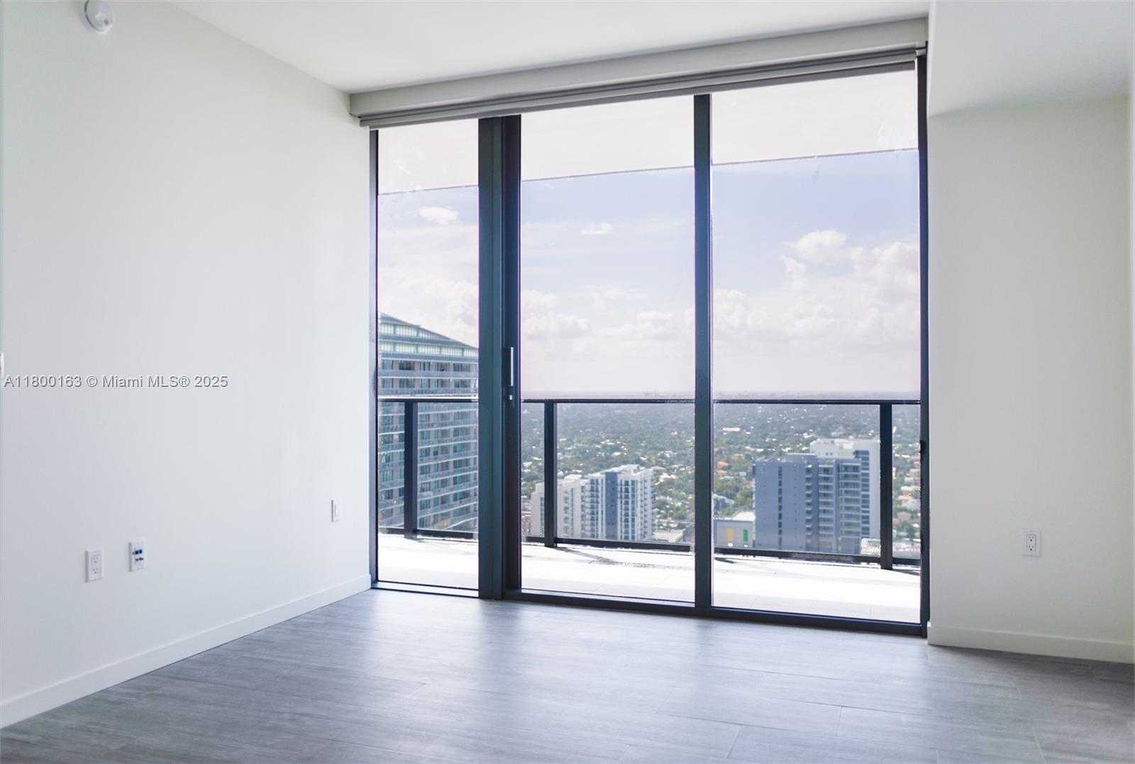 Small Image of 1000 BRICKELL PLAZA #2910, Miami Number 10