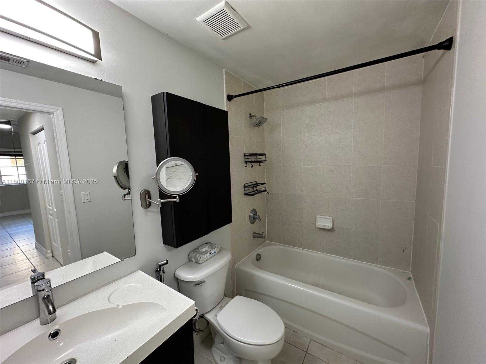 Small Image of 7300 NORTH WEST 114TH AVE #105-6, Doral Number 12