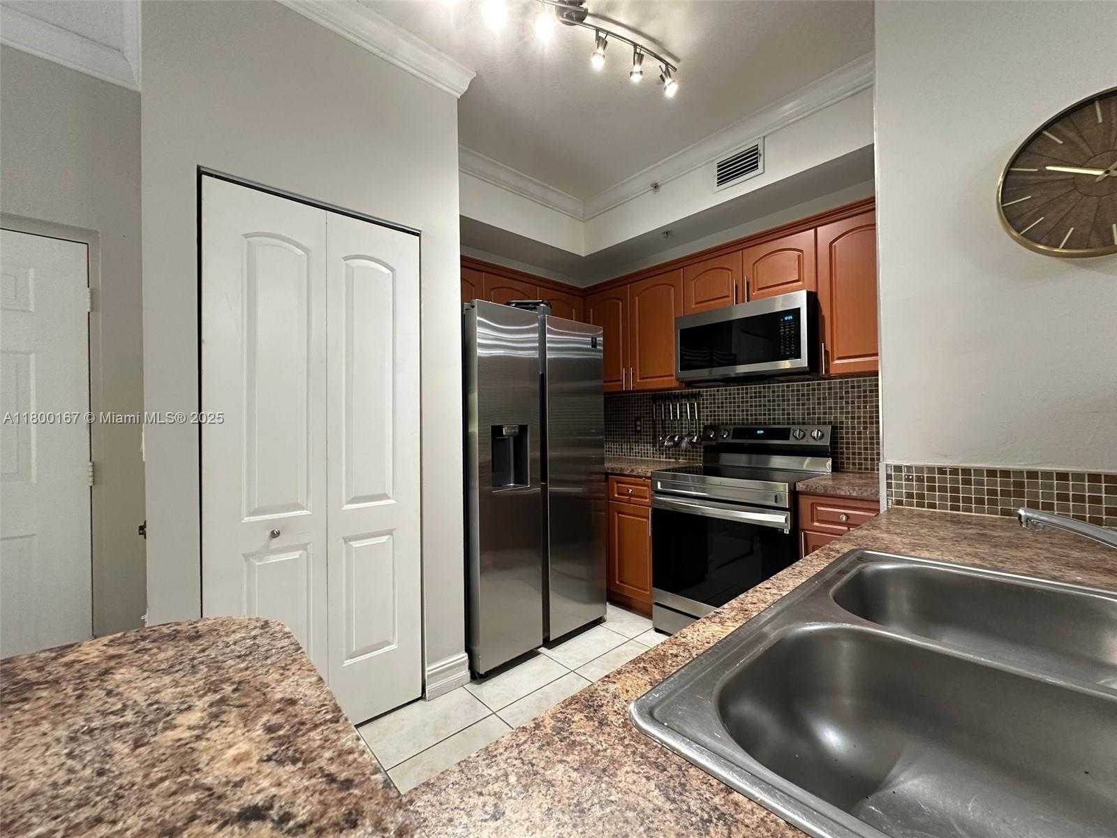 Small Image of 7300 NORTH WEST 114TH AVE #105-6, Doral Number 17