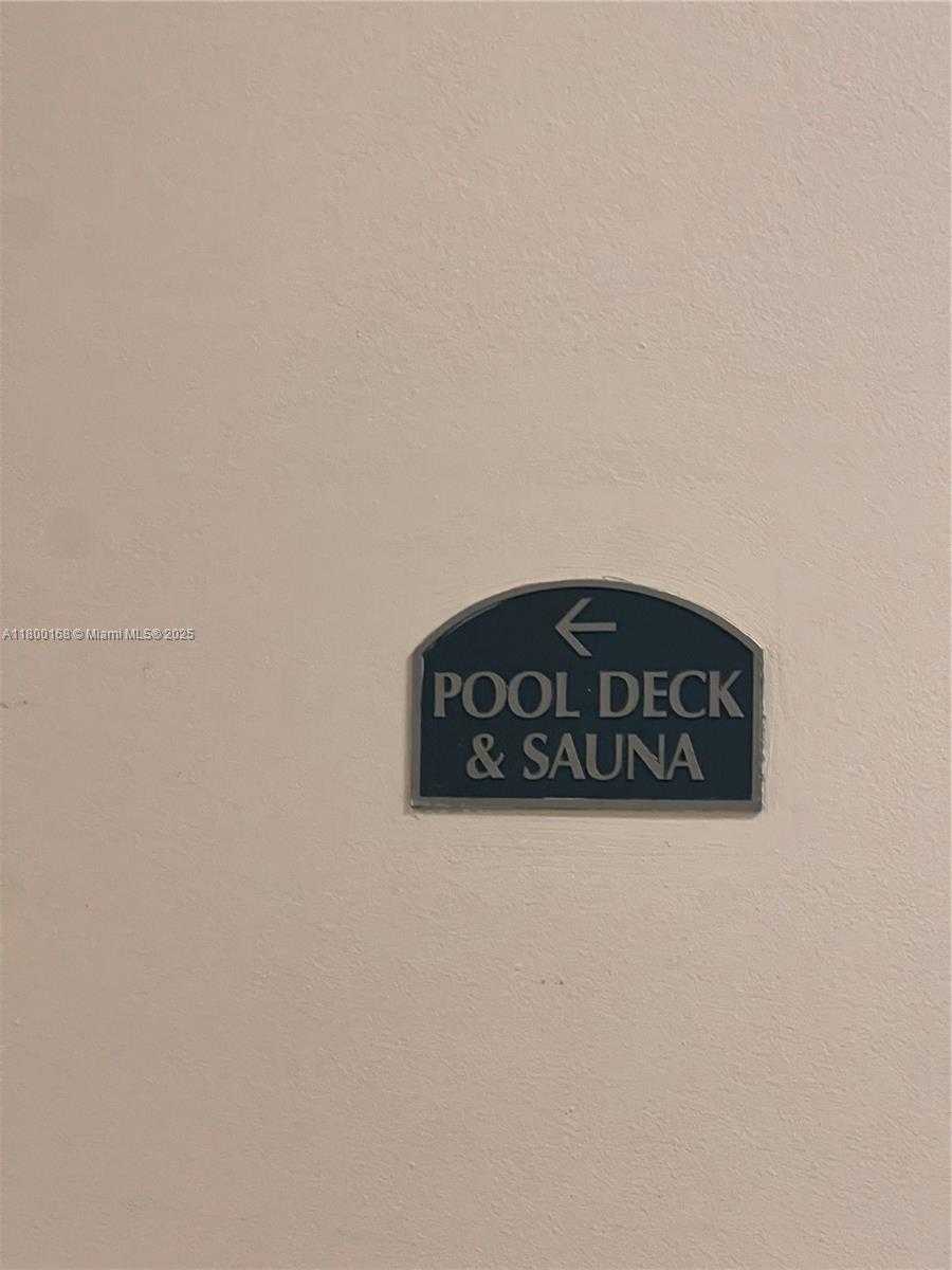 Small Image of 6770 INDIAN CREEK DR #10D, Miami Beach Number 20