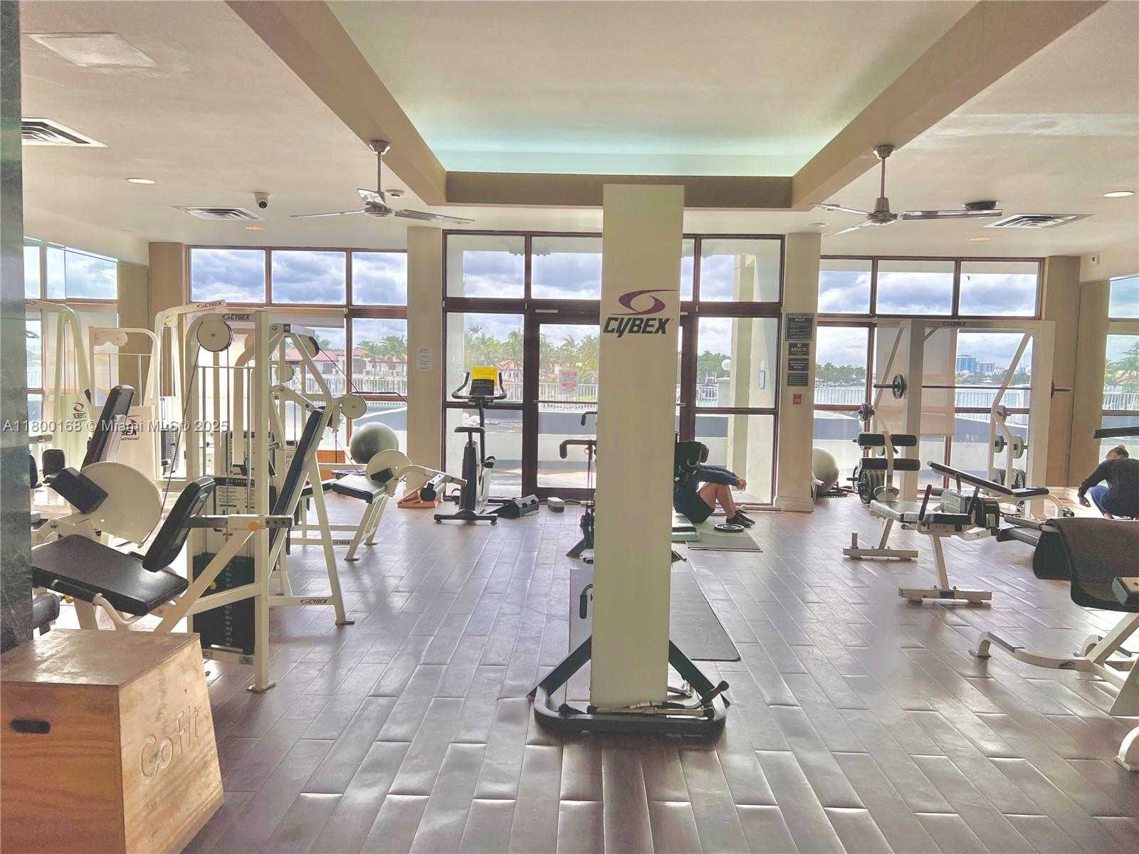 Small Image of 6770 INDIAN CREEK DR #10D, Miami Beach Number 23