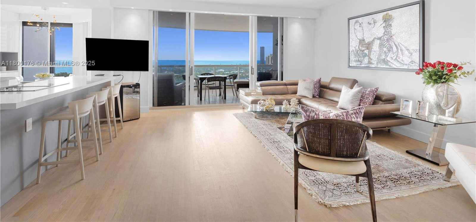 Small Image of 21050 POINT PL #1806, Aventura Number 10