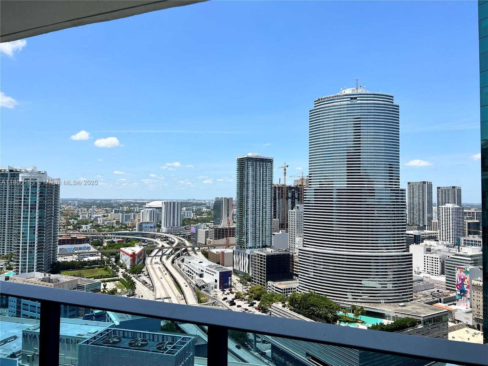 Small Image of 200 BISCAYNE BOULEVARD WAY #3610, Miami Number 23