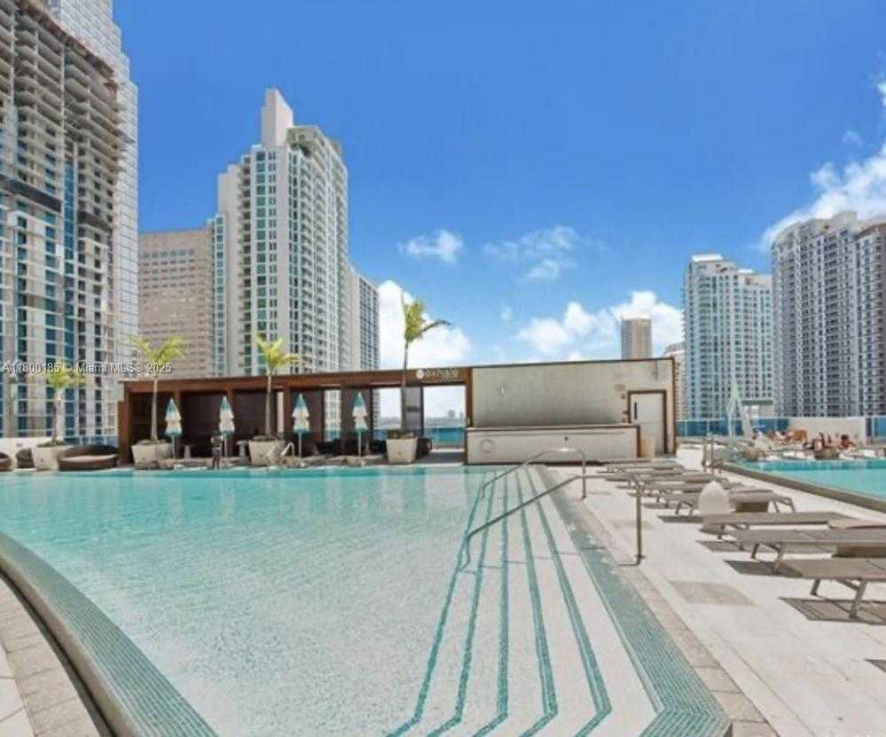 Small Image of 200 BISCAYNE BOULEVARD WAY #3610, Miami Number 30